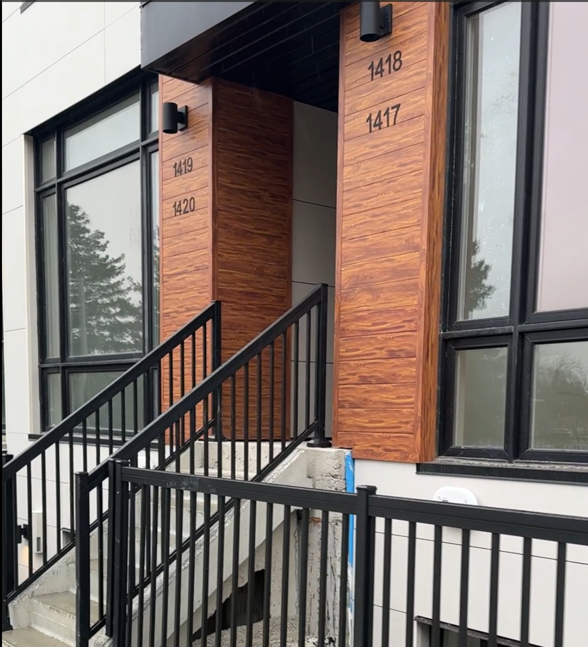 15 David Eyer Rd Unit 1418 Richmond Hill townhouse for lease