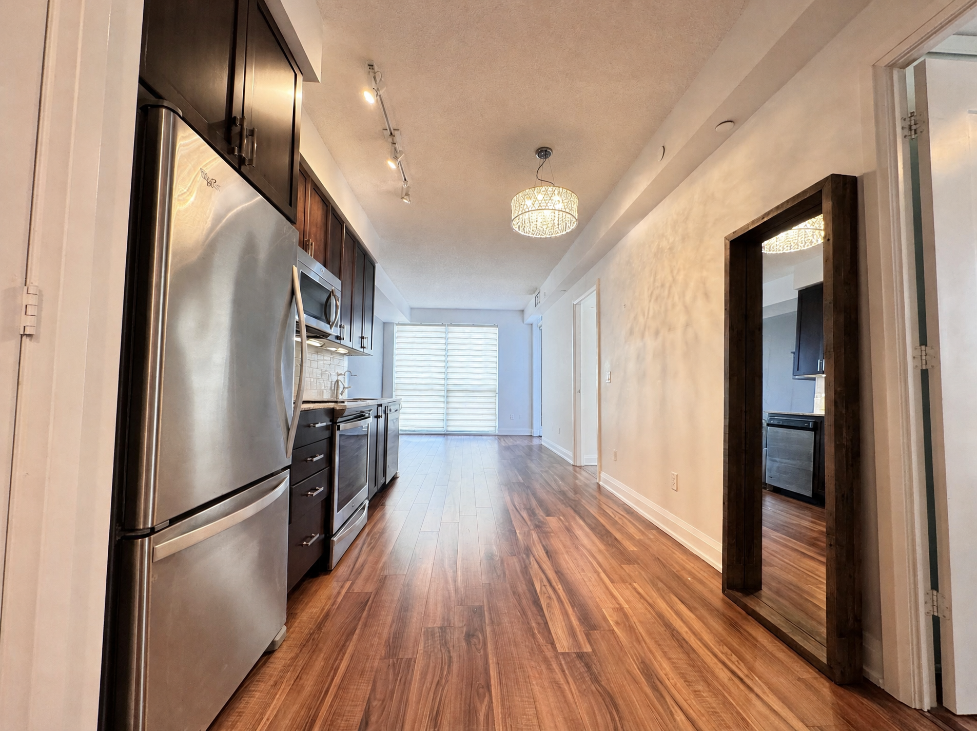 Interior — 18 Graydon Hall Unit 1903