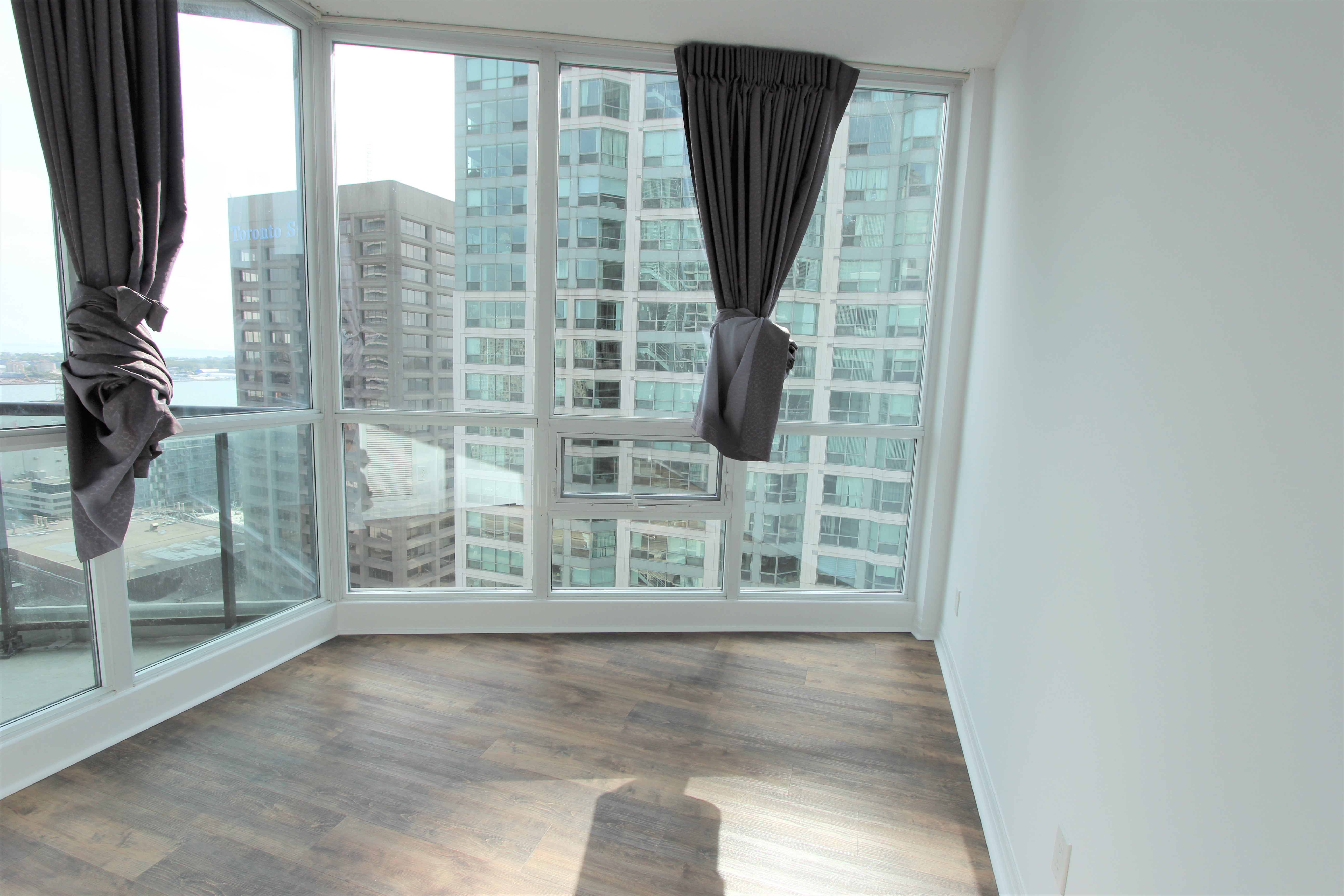 Dining area with walkout to balcony
